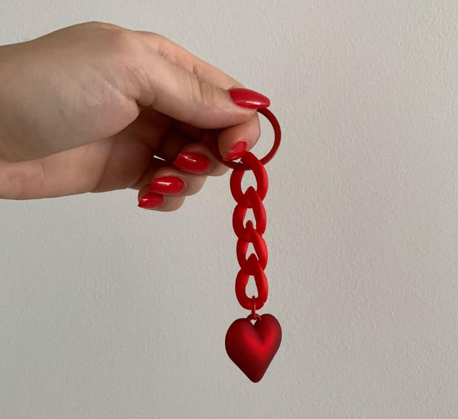מחזיק מפתחות בצורת לב